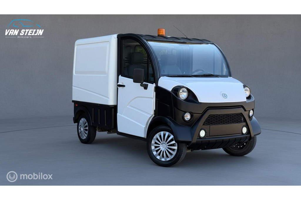 52925151